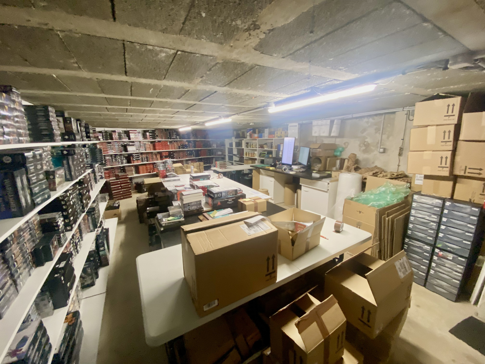 Image_, Local commercial, Landivisiau, ref :110