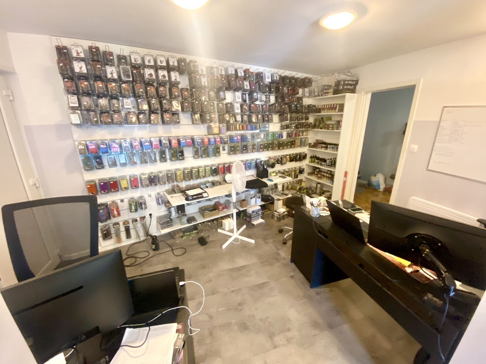 Image_, Local commercial, Landivisiau, ref :110
